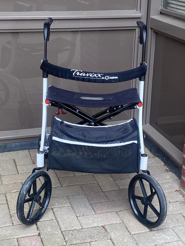 Travixx rollator lichtgewicht, Diversen, Rollators, Ophalen, Opvouwbaar