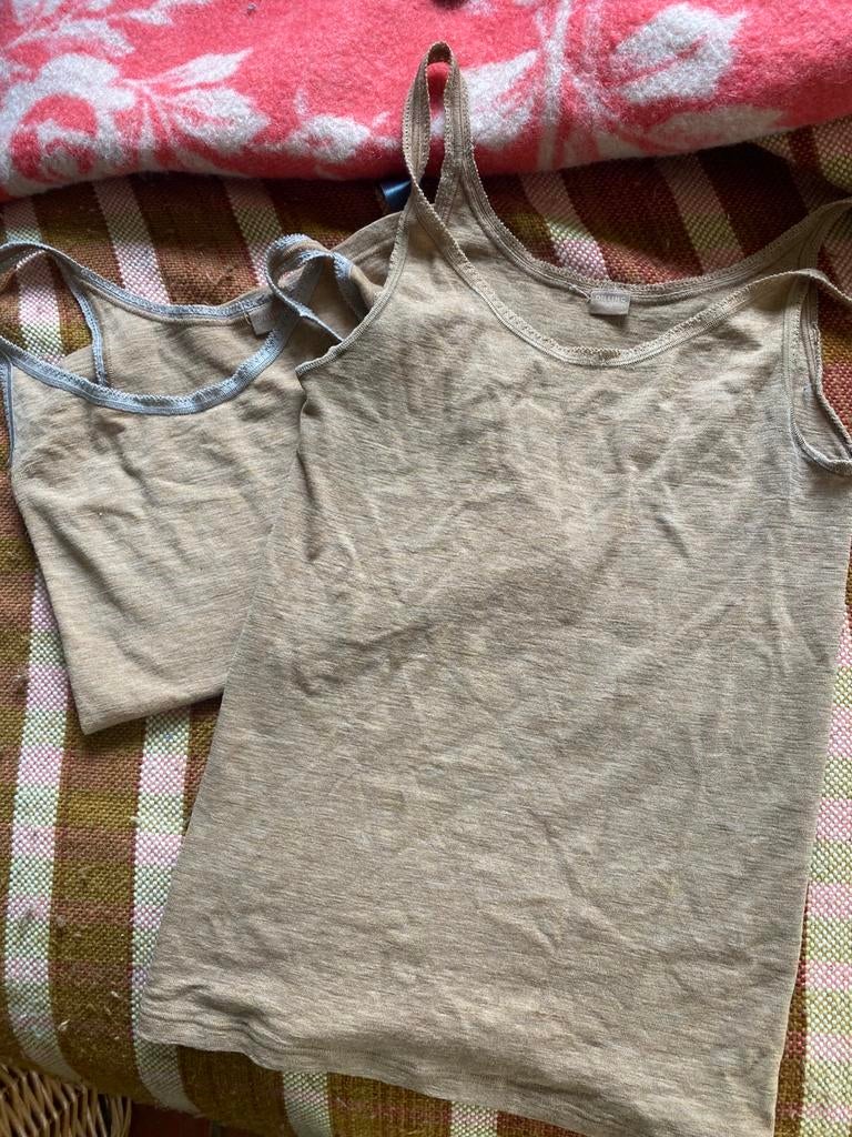 Twee wollen hemden Dilling mt 38 & 42, Kleding | Dames, Verzenden, Overige typen