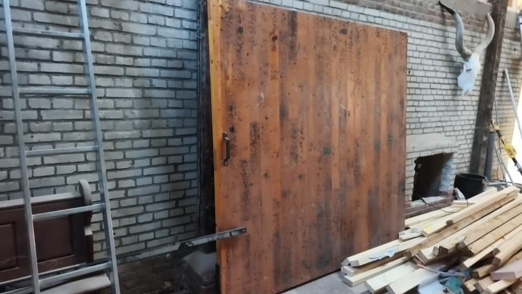 Massieve houten schuifdeur 210 cm x 210 cm, Doe-het-zelf en Verbouw, Deuren en Horren, Ophalen, Gebruikt, 120 cm of meer, Binnendeur