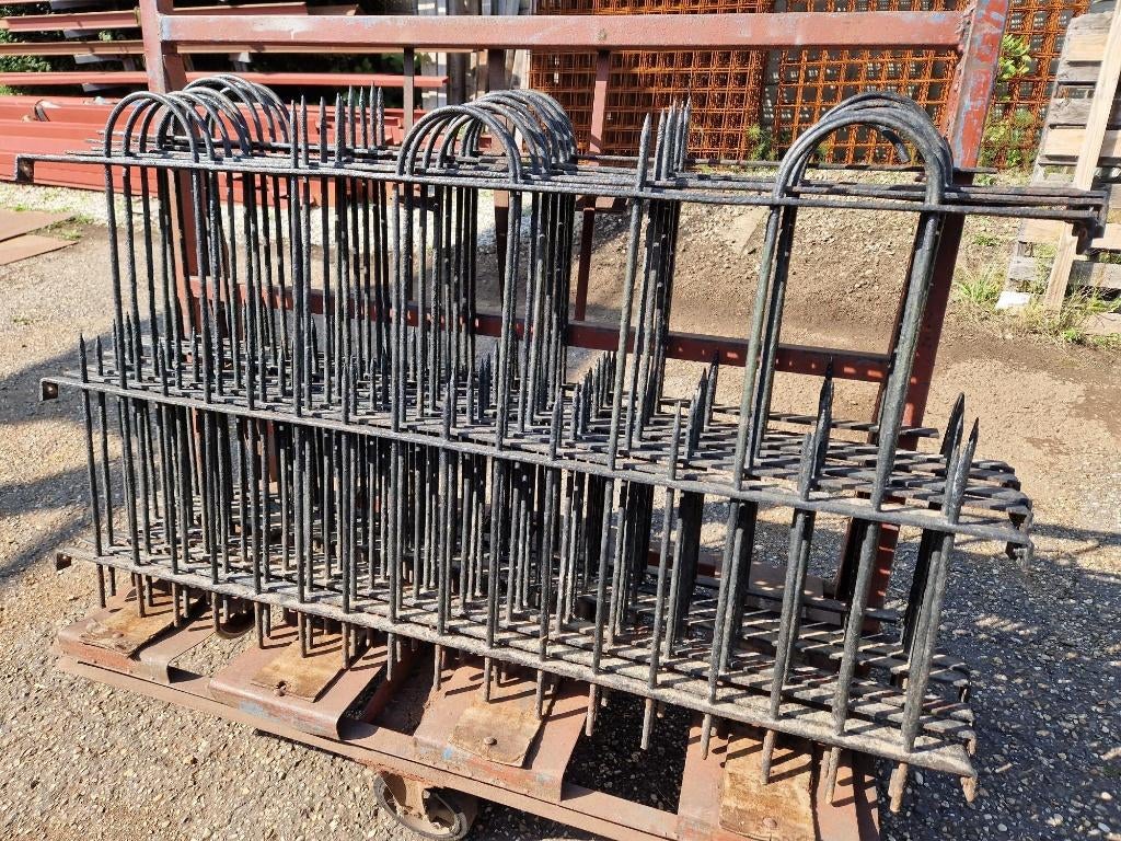 Antiek smeedijzeren hekwerk, partij oud sierhekwerk, Tuin en Terras, Tuinhekken en Hekwerk, Ophalen, Gebruikt, IJzer, Sierhekwerk