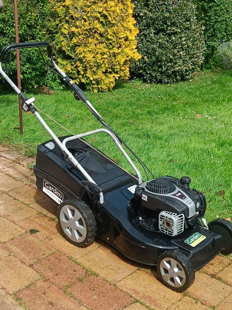 Krachtige motormaaier met Briggs & Stratton motor, Gebruikt, Briggs & Stratton, Ophalen of Verzenden, Opvangbak