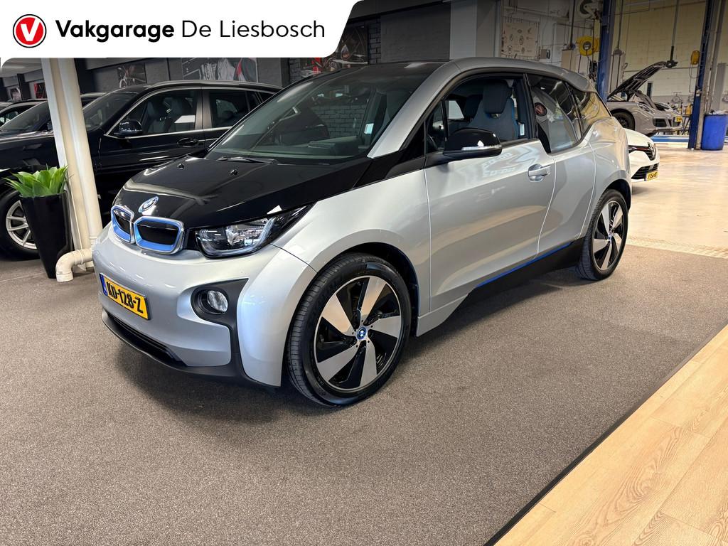 BMW I3 Basis Comfort Advance 94Ah 33 kWh, Auto's, BMW, Automaat, Achterwielaandrijving, Gebruikt, 33 kWh