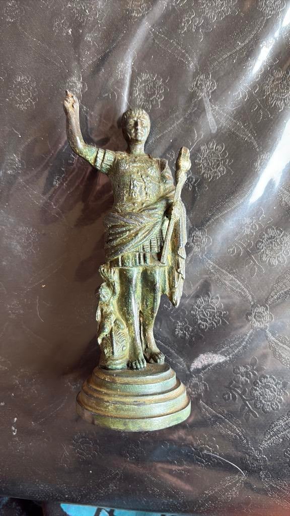 Bronzen/ koperen beeldje made in Italy, Antiek en Kunst, Ophalen of Verzenden