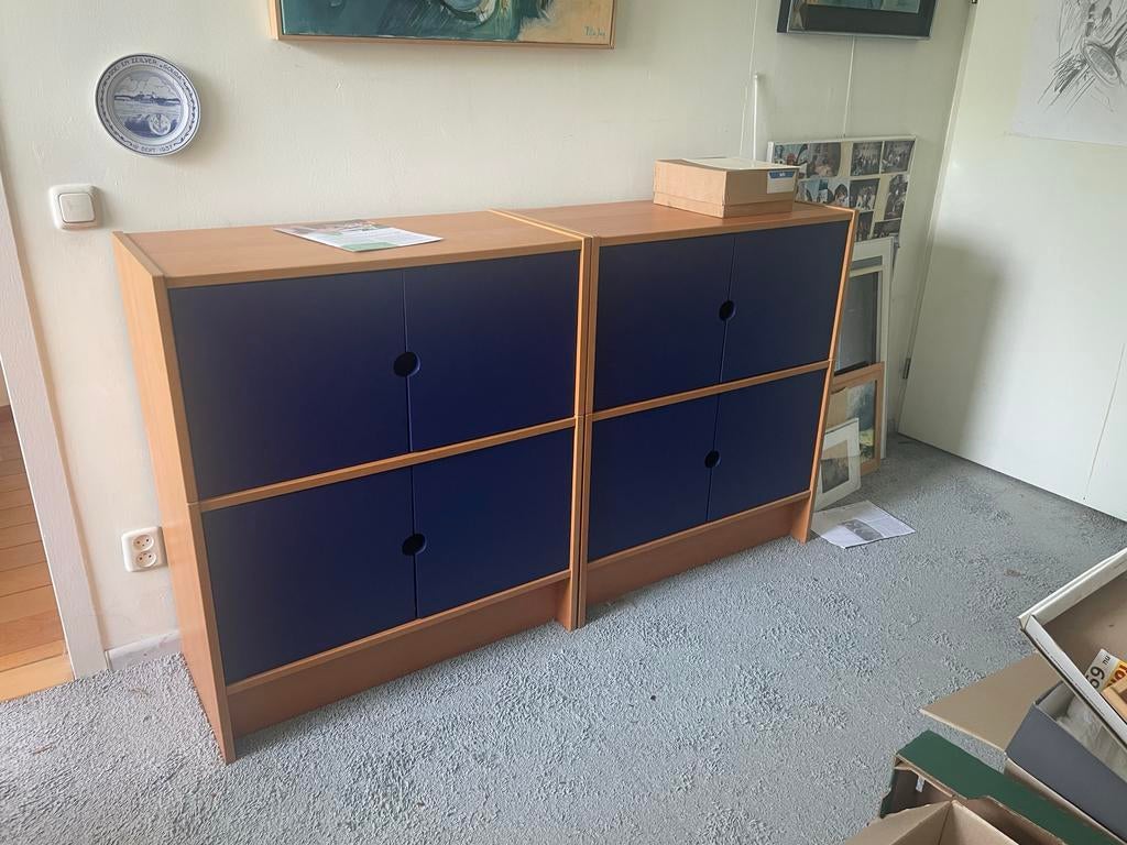 Ikea kast 2 stuks blauwe deurtjes, Huis en Inrichting, Kasten | Overige, Ophalen, Gebruikt