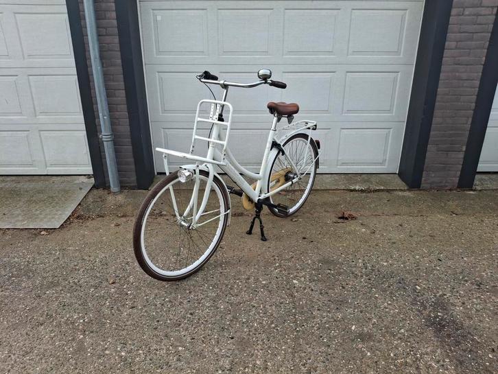 Damesfiets transport model cortina, Fietsen en Brommers, Fietsen | Dames | Moederfietsen, Gebruikt, Overige merken, 0 zitjes, Ophalen