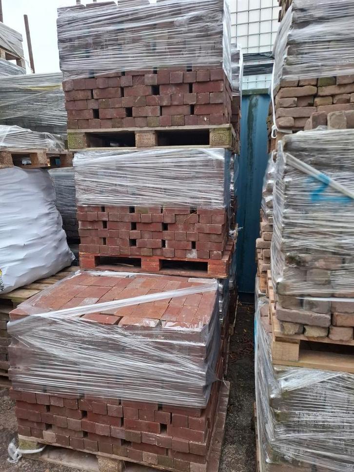 Gebakken dikformaat rood op pallets! 72m2, Tuin en Terras, Tegels en Klinkers, Nieuw, Overige materialen, Ophalen