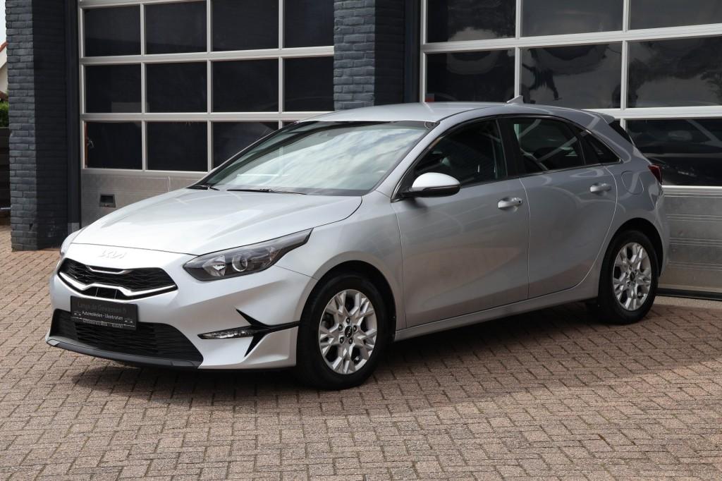 Kia CEED 1.0 T-GDI dynamic plusline, navigatie, camera, 1832, Auto's, Keurmerk '100% Onderhouden', Gebruikt, Met garantie (alle)