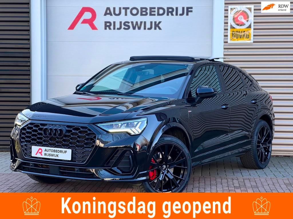 Audi Q3 Sportback 45 TFSI e S Edition Pano/Memory/Sfeer/Keyl, Auto's, Audi, 12 maanden, Gebruikt, Alcantara, Zwart