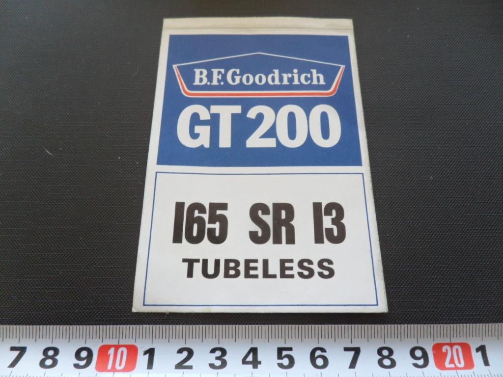 sticker BF GOODRICH GT200 tubeless banden 165 SR 13, Ophalen, Zo goed als nieuw