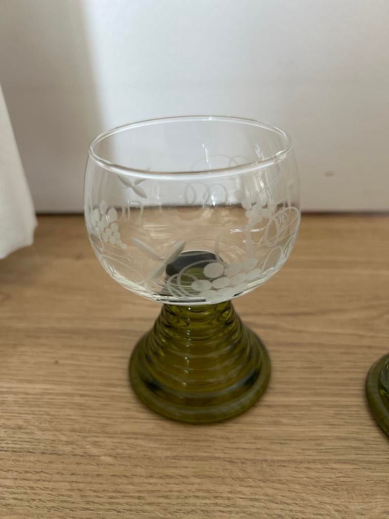 Set van 6 vintage roemer wijnglazen en 6 borrelglaasjes, Ophalen