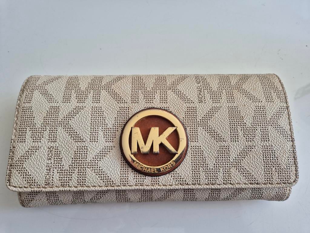 Michael Kors portemonnee in beige, Ophalen, Zo goed als nieuw, Beige, Overige merken