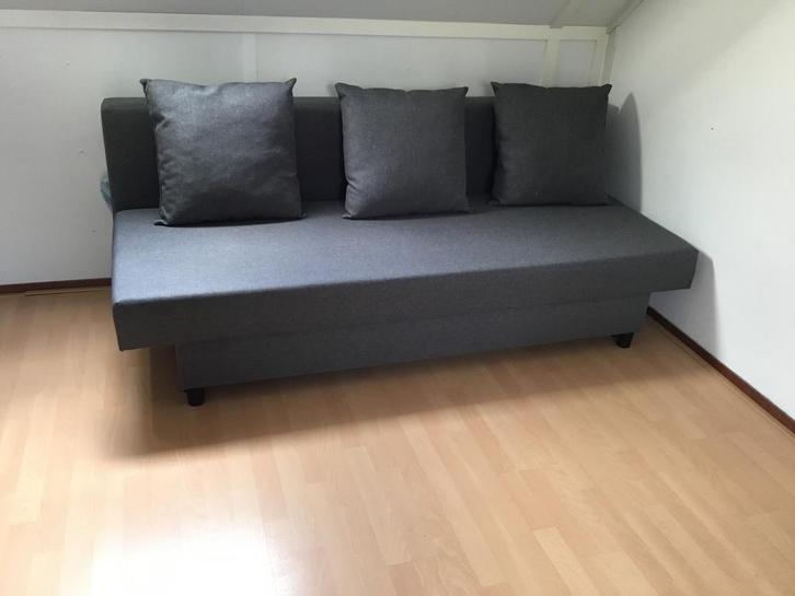 Ikea slaapbank Alvdalen, Huis en Inrichting, Slaapkamer | Slaapbanken, Zo goed als nieuw, 140 cm, Tweepersoons, Ophalen