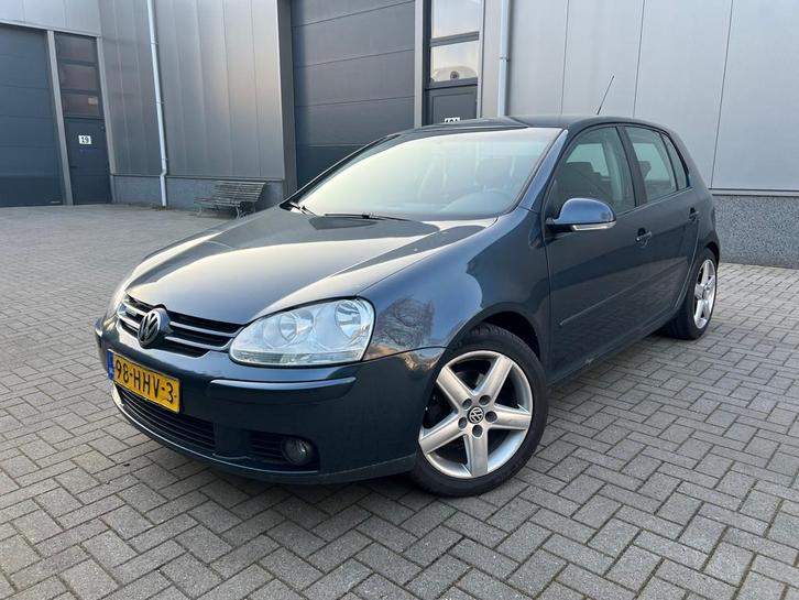 Volkswagen Golf 1.9 TDI Trendline BlueMotion, Auto's, Volkswagen, Bedrijf, Te koop, Golf, ABS, Airbags, Airconditioning, Centrale vergrendeling