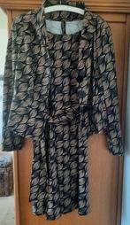 Feestelijke jurk met jasje, Beige, Maat 46/48 (XL) of groter, Ophalen of Verzenden, Zo goed als nieuw