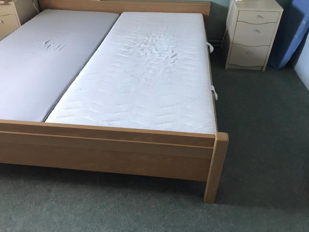 2 persoonsbed, Huis en Inrichting, Slaapkamer | Bedden, Ophalen, Gebruikt, Beige, Tweepersoons