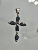 Zilveren Kruisje 925 met Donkerblauwe Steentjes, Blauw, Ophalen of Verzenden, Zo goed als nieuw, Zilver