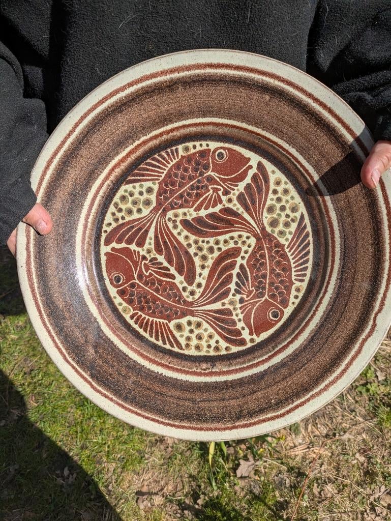 Groot aardewerk bord met vissen, 39 cm, Antiek en Kunst, Ophalen of Verzenden