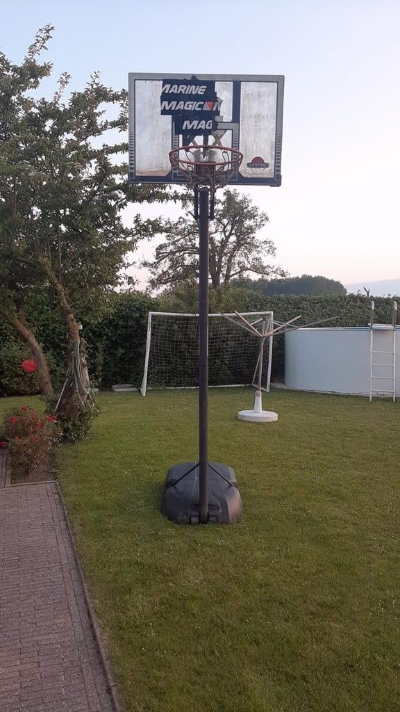Basketbalpaal niet inklapbaar - Stevig en duurzaam, Sport en Fitness, Basketbal, Ophalen, Gebruikt, Ring, Bord of Paal