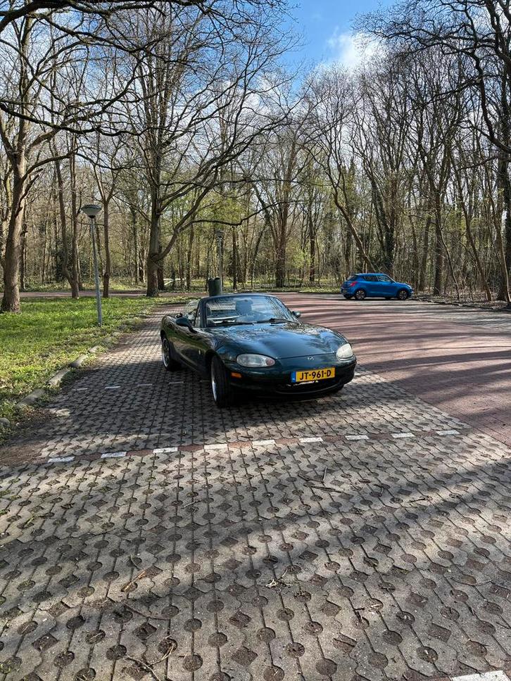 Mazda MX-5 1.6 I 1999 Groen, Auto's, Mazda, Particulier, MX-5, Benzine, Cabriolet, Handgeschakeld, Geïmporteerd, Groen, Achterwielaandrijving