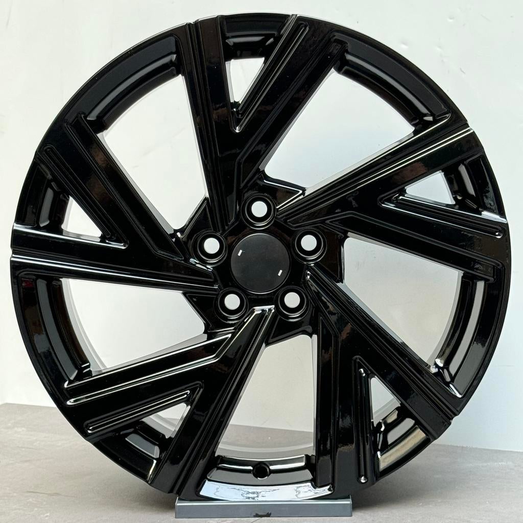 NIEUW 18'' V04 VELGEN 5x112 Past Op VAG GROEP BERGAMO LOOK, 18 inch, Overige, Velg(en), Overige