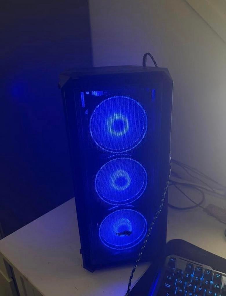 Gaming PC, Ophalen, 32 GB, Zo goed als nieuw, Gaming