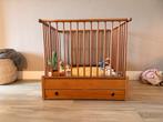 Vintage houten box met op maat gemaakt  matras -Retro design, Kinderen en Baby's, Boxen, Ophalen, Gebruikt, Vierkant, Lade