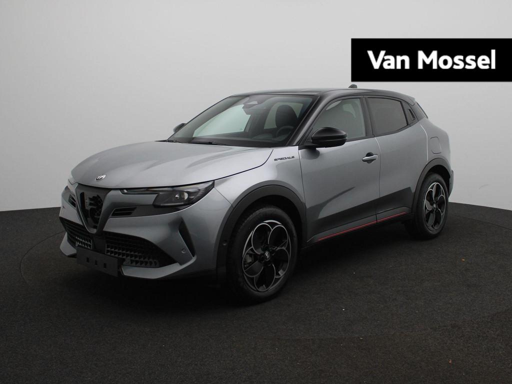 Alfa Romeo Junior Elettrica Speciale 54 kWh | Tech Pack | Wi, Auto's, Alfa Romeo, Stof, Origineel Nederlands, Electronic Stability Program (ESP)