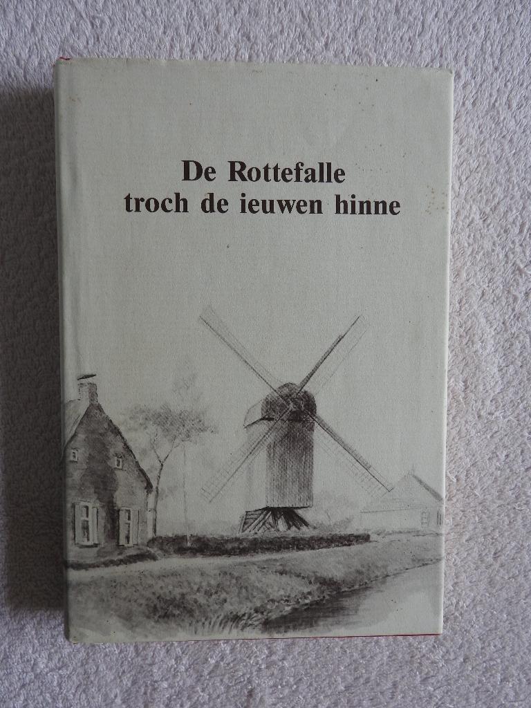 De Rottefalle troch de ieuwen hinne - Rottevalle, Ophalen of Verzenden, Zo goed als nieuw