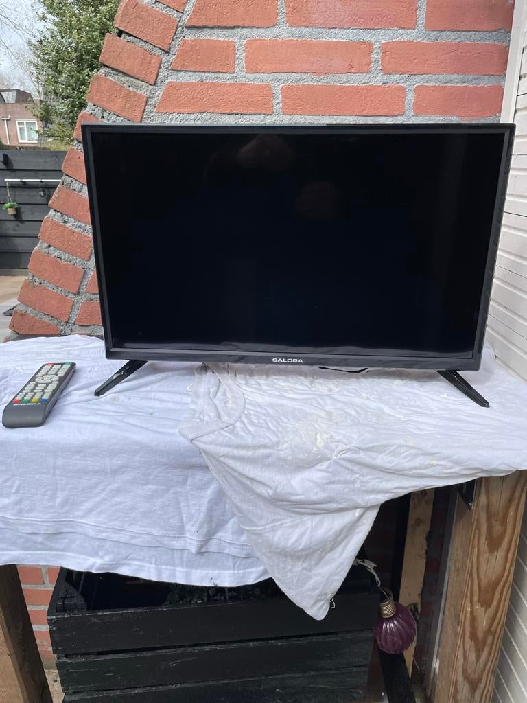 Salora 24 inch HD ready televisie, Overige merken, HD Ready (720p), Ophalen of Verzenden, 60 tot 80 cm