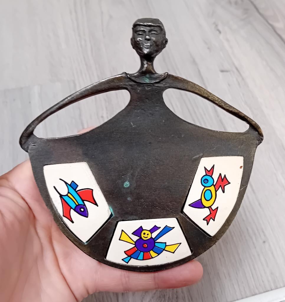 Corry Ammerlaan bronzen beeldje van een staand meisje, Antiek en Kunst, Ophalen of Verzenden