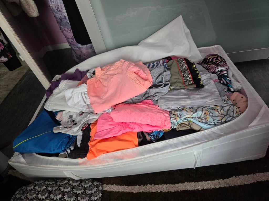 Grote partij kinder zomer kleding en schoenen, Ophalen, Zo goed als nieuw