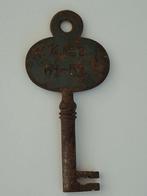 Oude sleutel Mauritskazerne Ede, Ophalen of Verzenden, Landmacht, Nederland, Overige typen