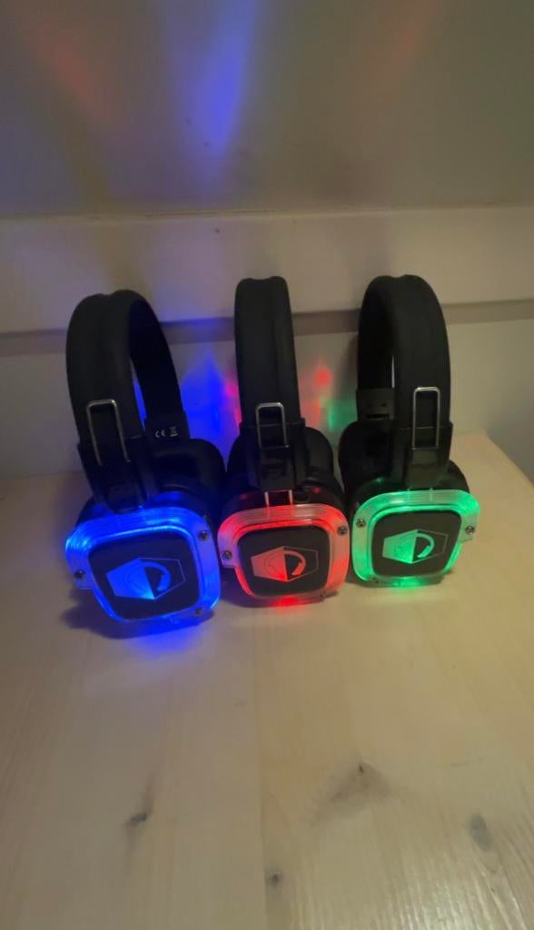 Silentdisco koptelefoons te huur, Ophalen of Verzenden, Zo goed als nieuw