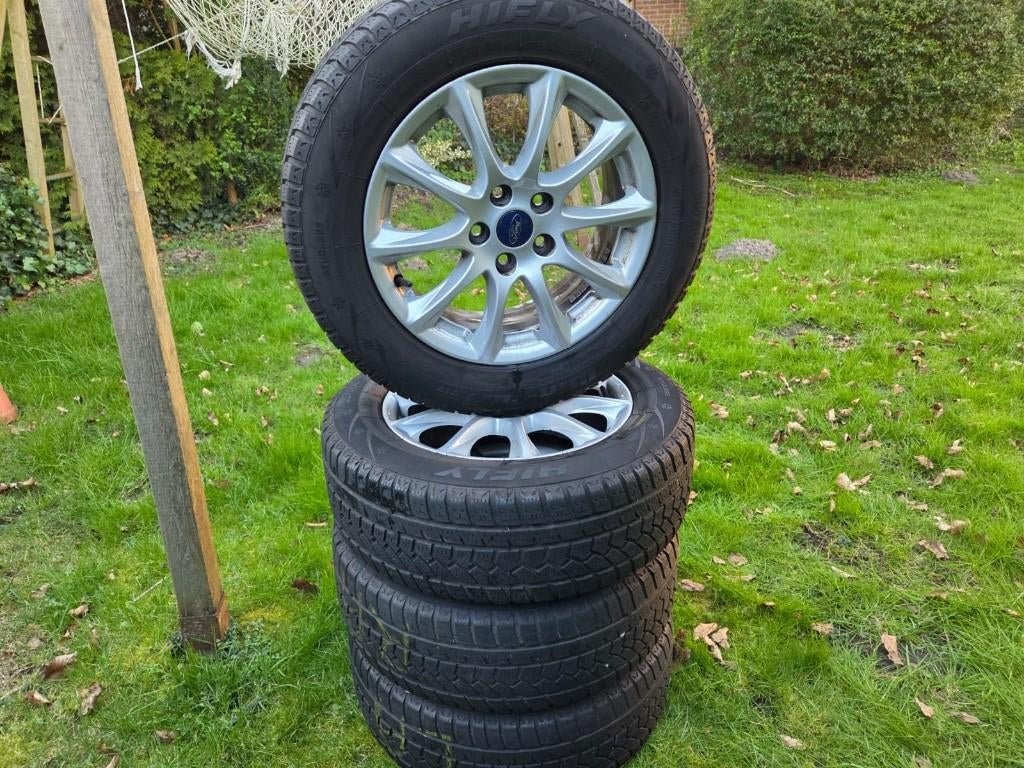 Ford Mondeo Velgen+Winterbanden 215x60 R16, Auto-onderdelen, Banden en Velgen, Ophalen, Velg(en), 16 inch, Winterbanden