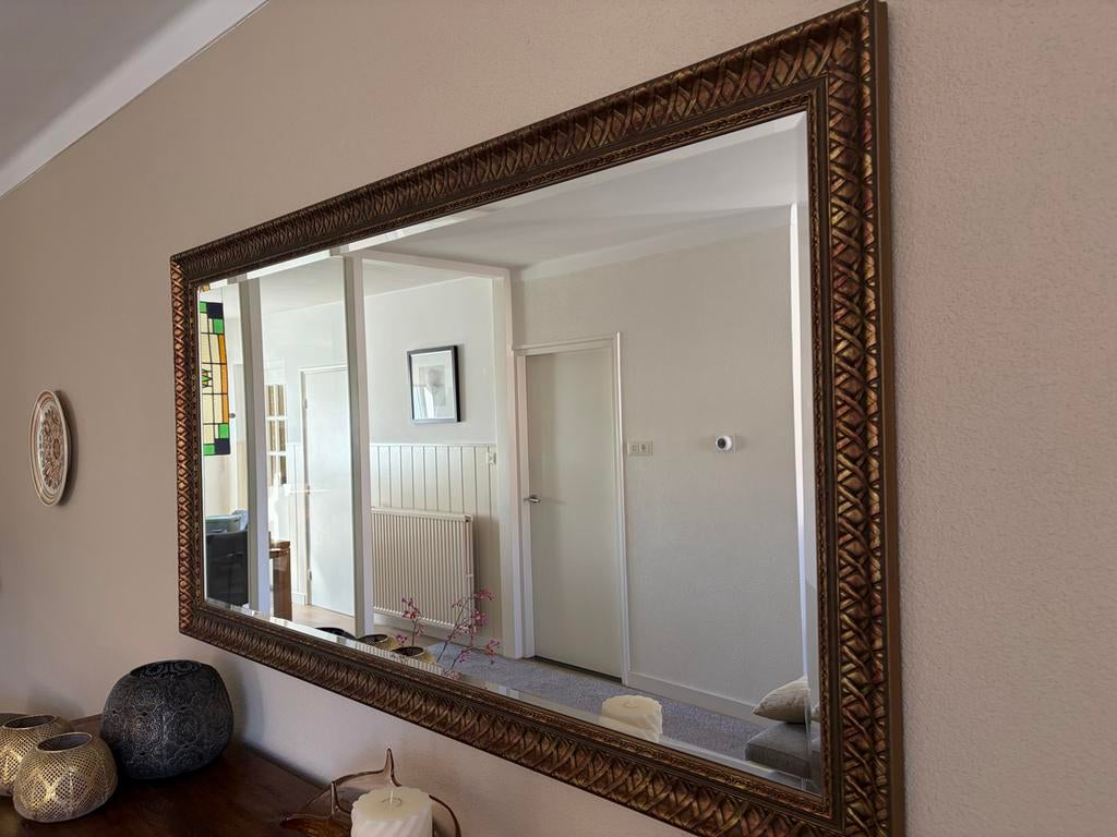 Lange brocante spiegel met goudkleurige lijst - Eyecatcher!, Ophalen, Gebruikt, Rechthoekig, 125 cm of meer