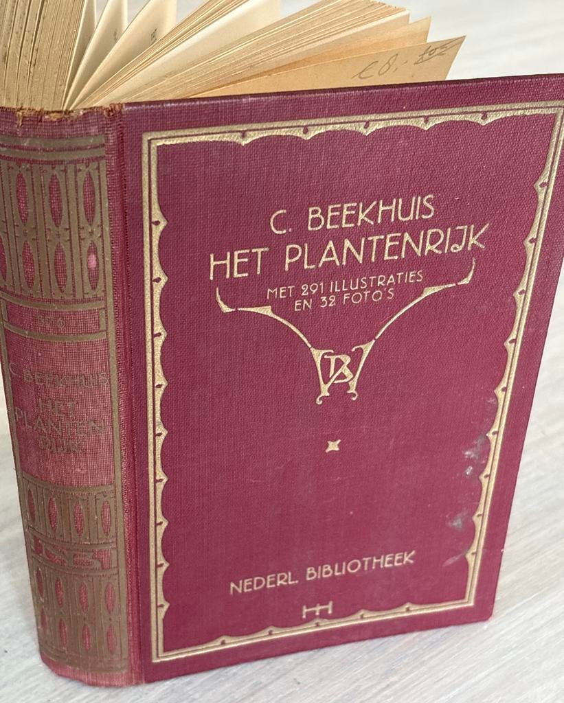 Het Plantenrijk - C. Beekhuis (1931), Ophalen of Verzenden, Gelezen