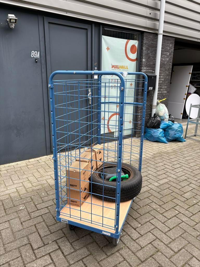 Stevige Warenhuis Kar - Ideaal voor Transport en Opslag, Ophalen of Verzenden