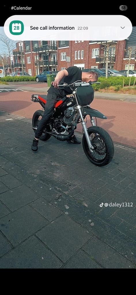 Hulp gezocht met ketting / afstellen derbi senda sm 88 BR, Ophalen of Verzenden, Gebruikt