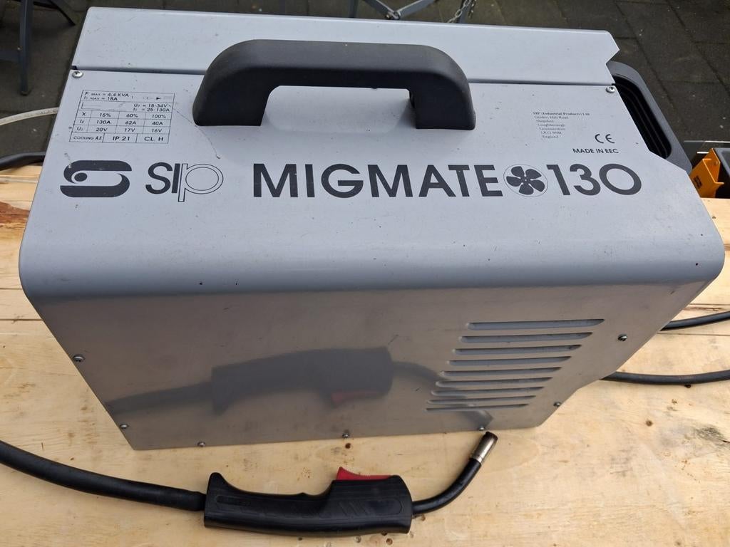 Lasapparaat met verrijdbaar karretje, Ophalen, Gebruikt, Minder dan 150 ampère, Co2