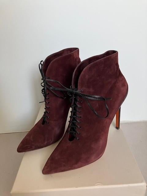 Santoni hakken veterlaarsjes bordeaux mt 39, Kleding | Dames, Schoenen, Lage of Enkellaarzen, Ophalen of Verzenden, Zo goed als nieuw
