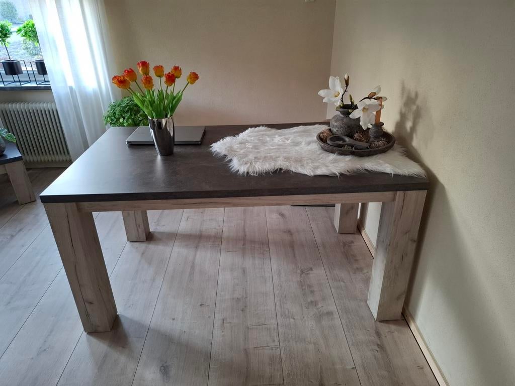 Eettafel, Ophalen of Verzenden