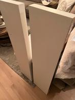 2 witte wandplanken van Ikea, Lack en bevestigingsmateriaal., Huis en Inrichting, Woonaccessoires | Wandplanken en Boekenplanken