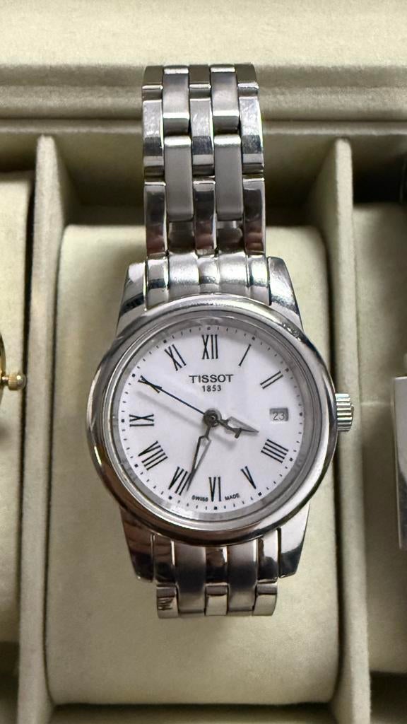 Tissot horloge, Sieraden, Tassen en Uiterlijk, Horloges | Dames, Overige merken, Staal, Polshorloge, Nieuw