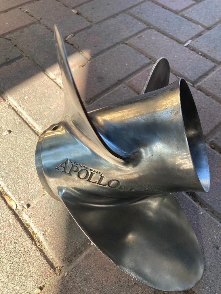 RVS schroef propeller 14 3/8  x 15, Watersport en Boten, Ophalen of Verzenden, Zo goed als nieuw, Motor en Techniek