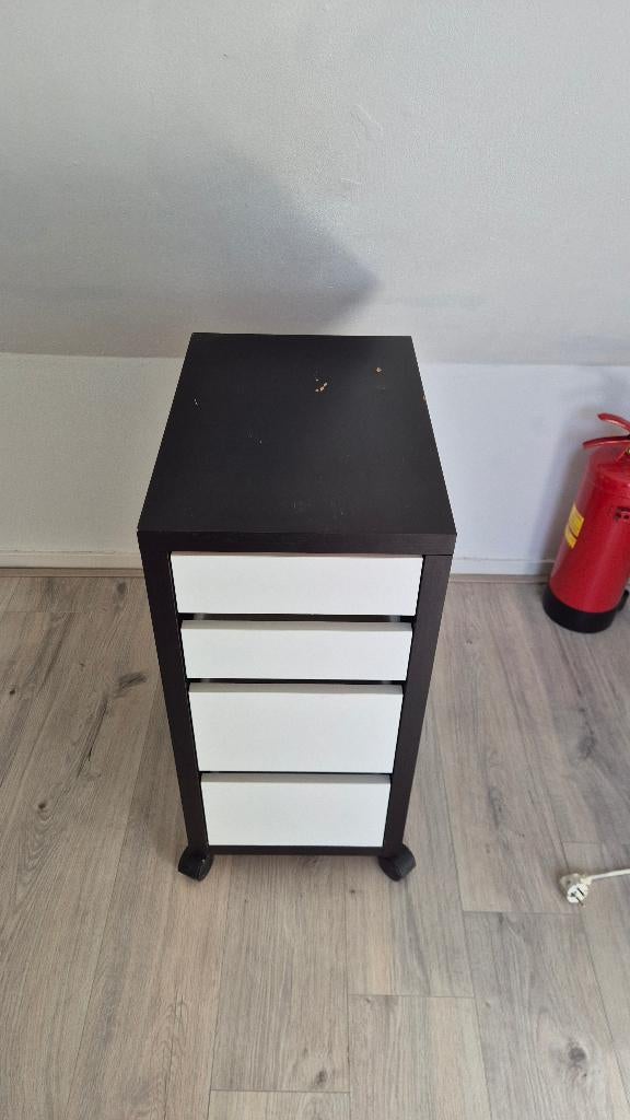 Ladekastje, Huis en Inrichting, Ophalen, Minder dan 50 cm, Zo goed als nieuw, 3 of 4 laden