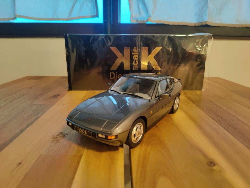 Porsche 924 S 1:18 KK scale, Hobby en Vrije tijd, Modelauto's | 1:18, Ophalen of Verzenden, Nieuw, Overige merken