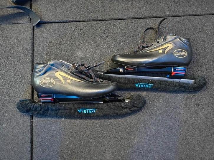 Raps Klapschaatsen Maat 42 - Zo goed als nieuw, Ophalen of Verzenden