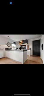 Landelijke keuken met schouw en apparatuur, Ophalen, Zo goed als nieuw