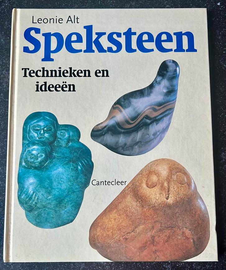 Leonie Alt - Speksteen - Technieken en ideeën, Boeken, Hobby en Vrije tijd, Zo goed als nieuw, Ophalen of Verzenden
