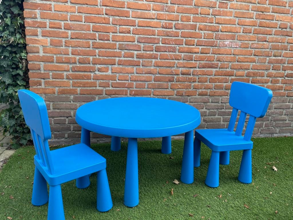 Ikea mammut kindertafel kinderstoelen, Tuin en Terras, Kunststof, Gebruikt, Eettafel, Tuinset